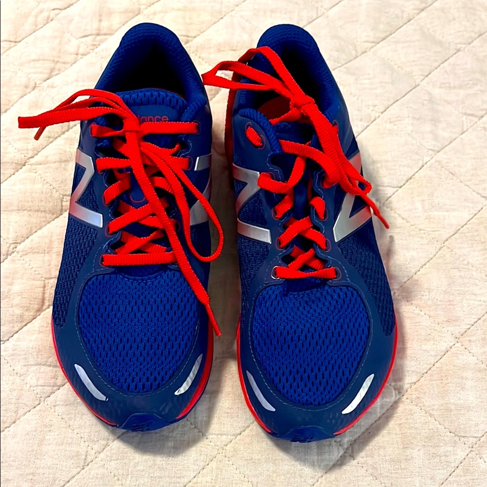 New Balance Zante Men’s Size 6, new.